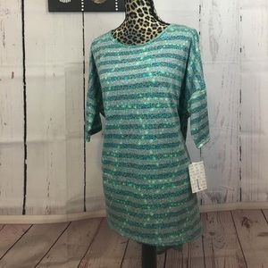 Lularoe Irma Tunic Top